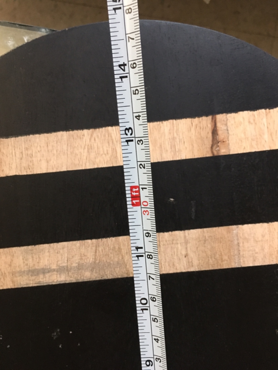 Round Serving Board with Handle - photo 2