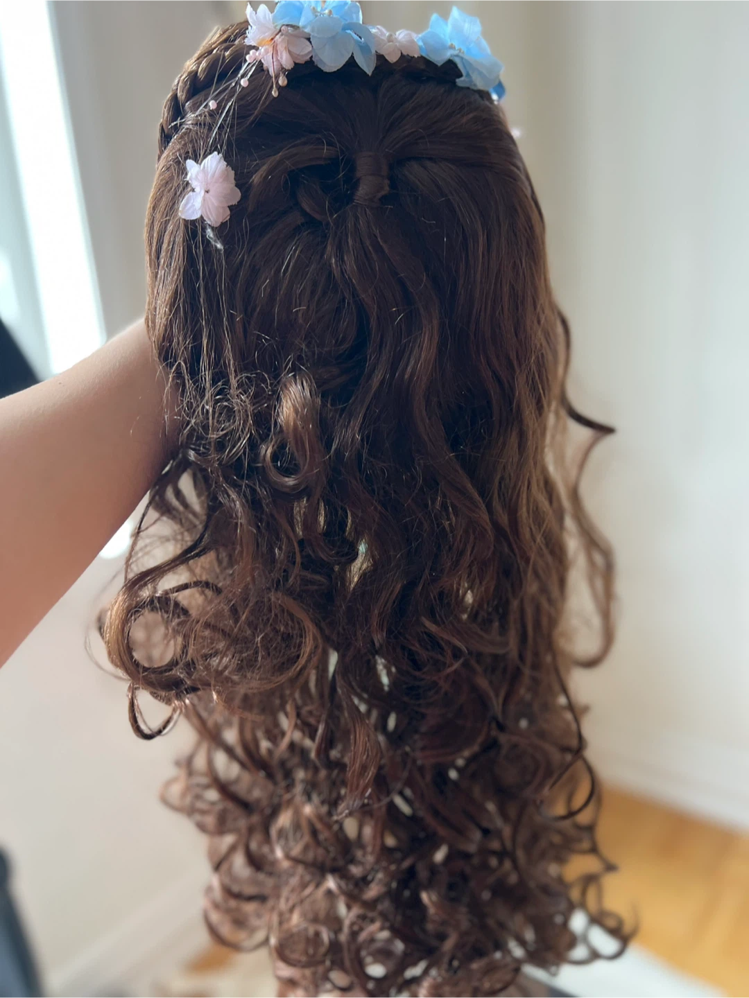 Kids Brown Wavy Wig with Flower Crown