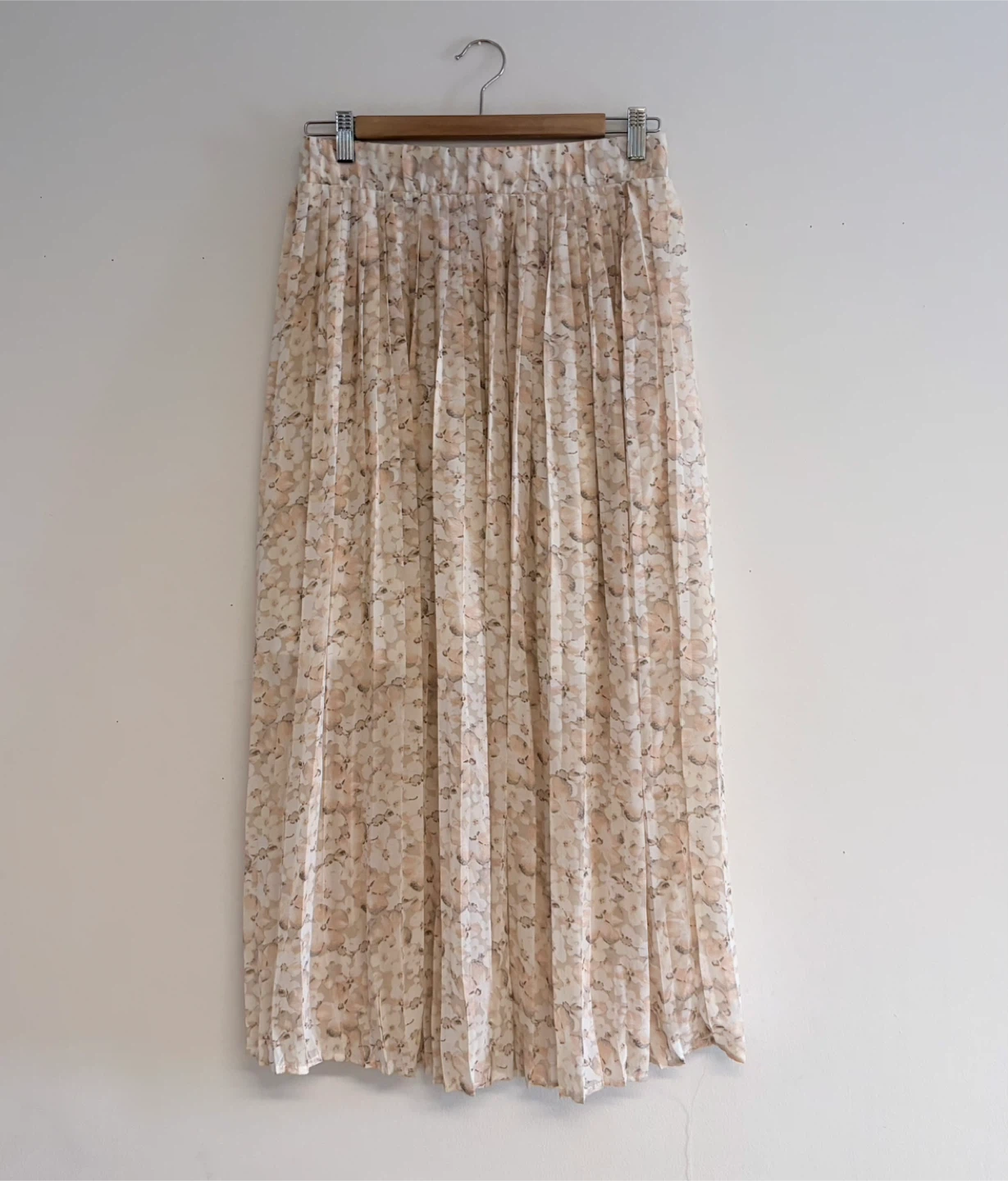 Pleated Floral Maxi Skirt ‼️final sale ‼️ - photo 4