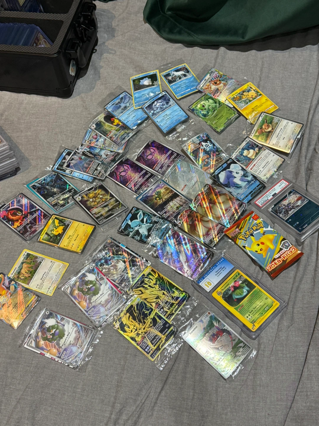 Sealed Pokémon collection - photo 3