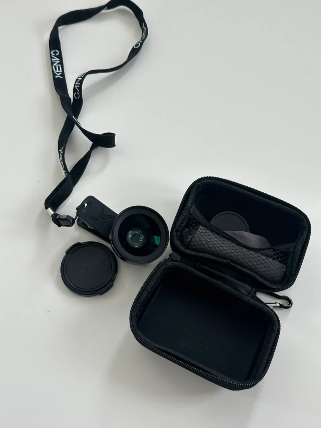 Xenvo wide angle lens for smartphone - photo 3