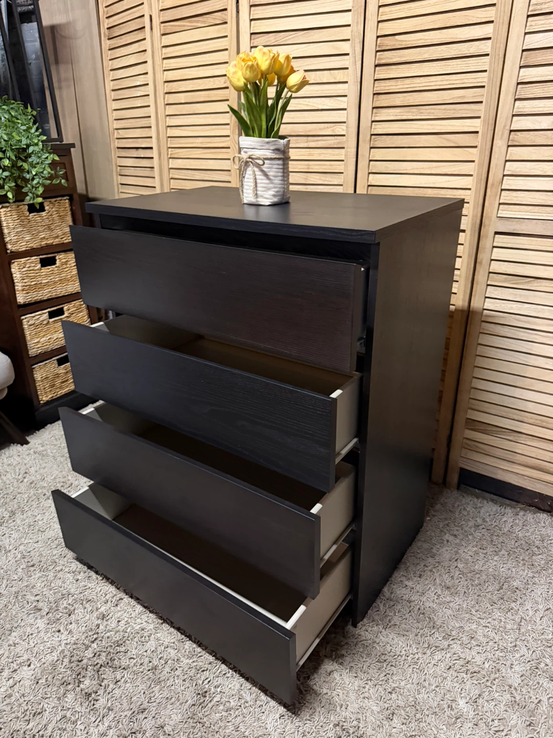 Dark Wood 4-Drawer Dresser - photo 5