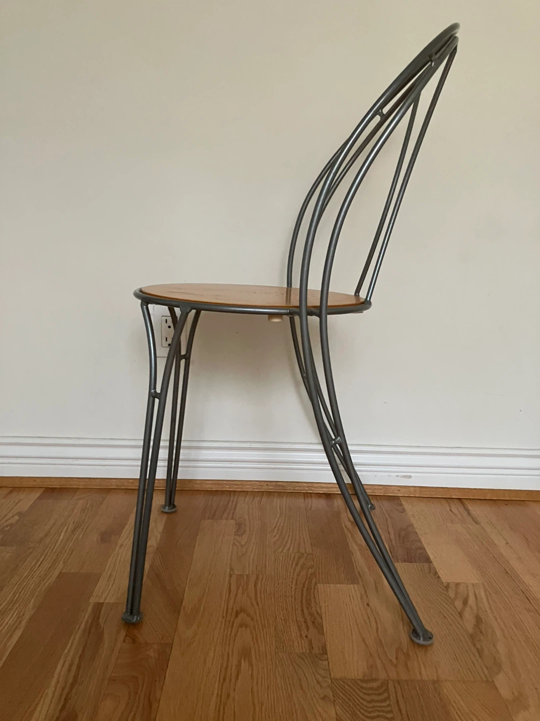 Metal Bistro Chair with Wooden Seat - photo 5