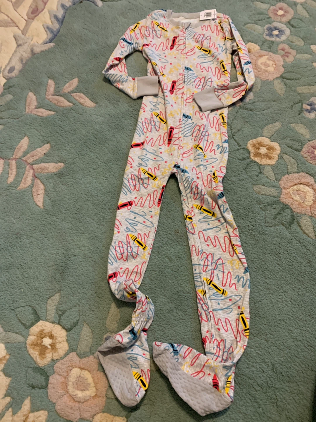 NEW with tag Old Navy Footed Pajamas Size 4T Crayon Print