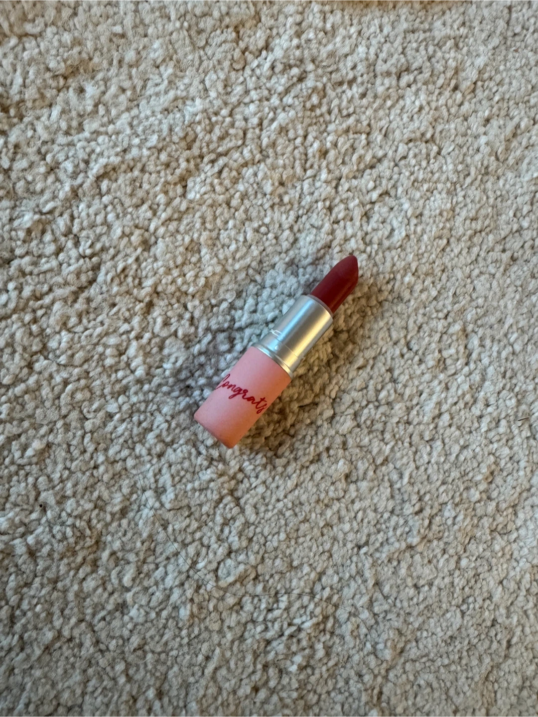 MAC Congrats Lipstick Lustre
