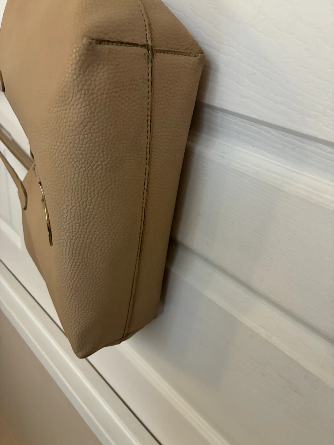 BCBG Paris Reversible Tote Bag (cream/white) - photo 4