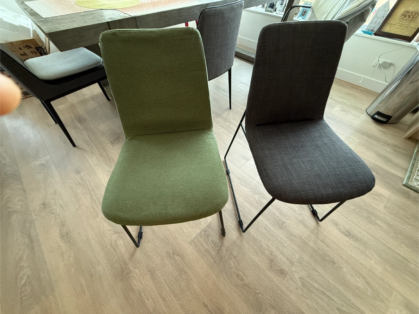 Set of 2 Modern Dining Chairs - Grey and Green - photo 2