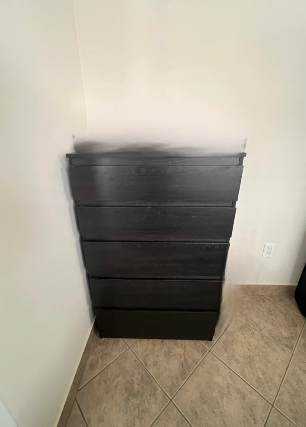 Black 5-Drawer Dresser