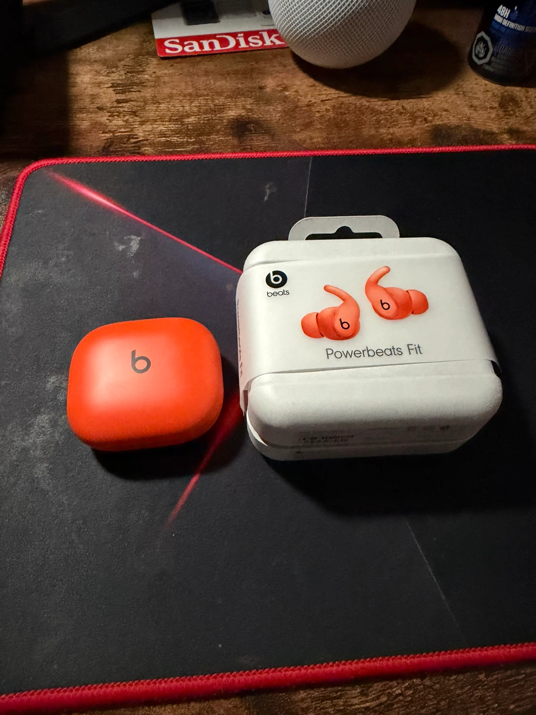 Powerbeats Fit