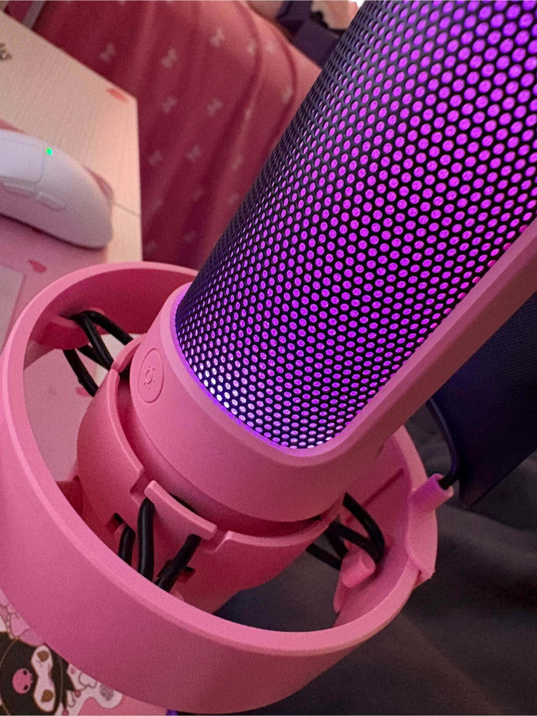 Fifine AmpliGame A8 USB Gaming Microphone (Pink) - photo 3