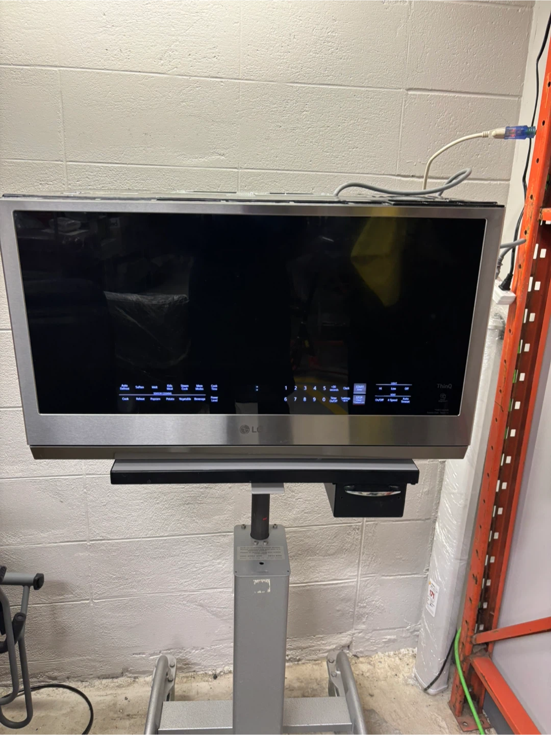 LG ThinQ Microwave