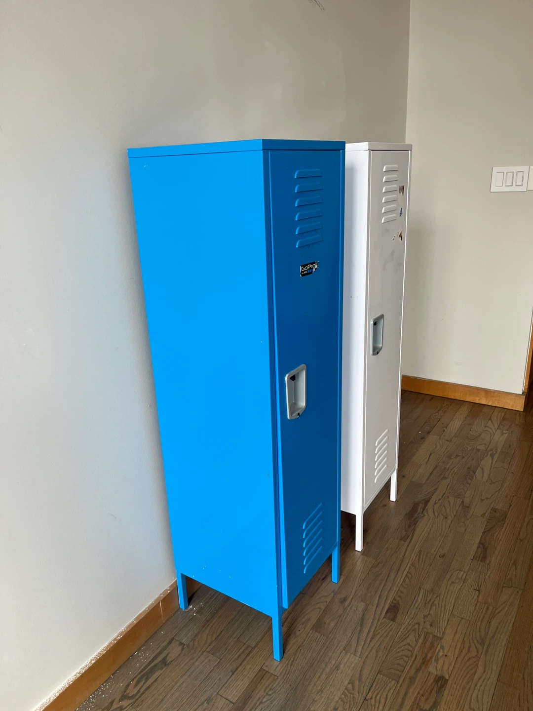 Two Metal Lockers - photo 2