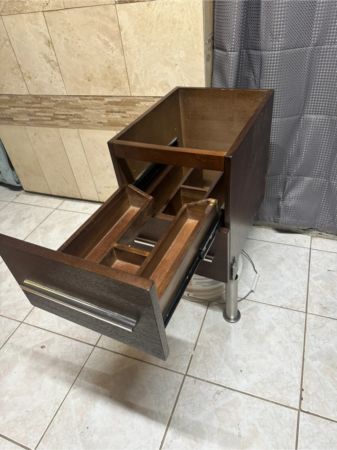 Modern Compact Bathroom Vanity with 2 Drawers - photo 3