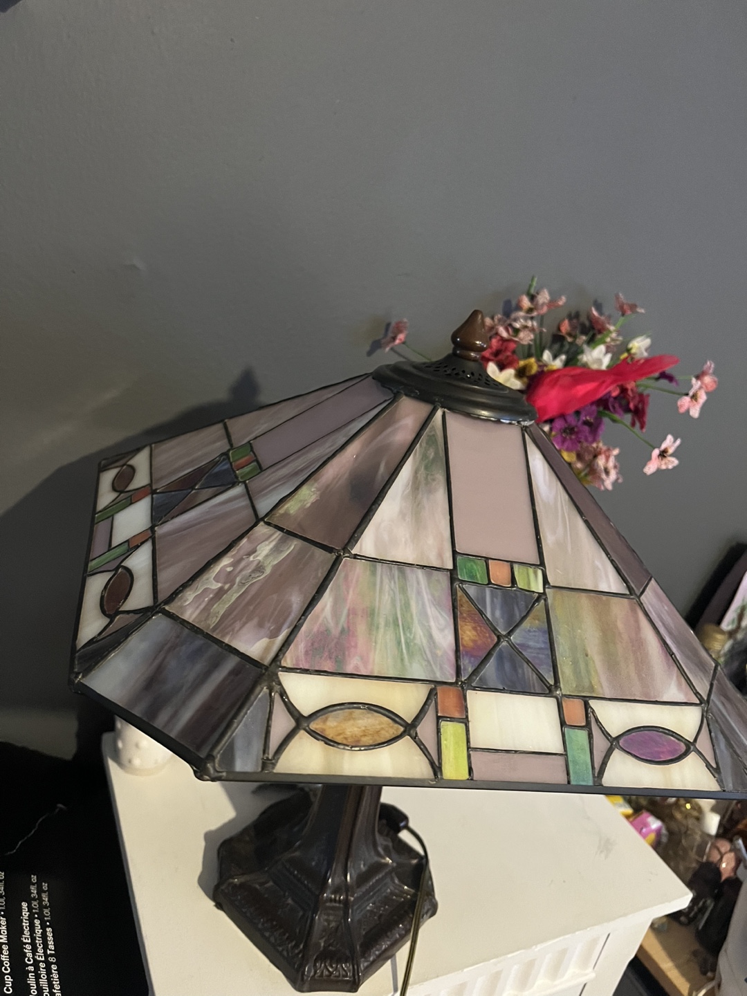 Tiffany Style Stained Glass Table Lamp - photo 3