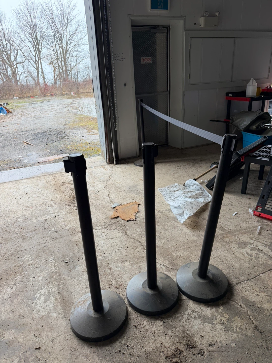 Uline Retractable Belt Stanchions (Set of 6) - photo 2