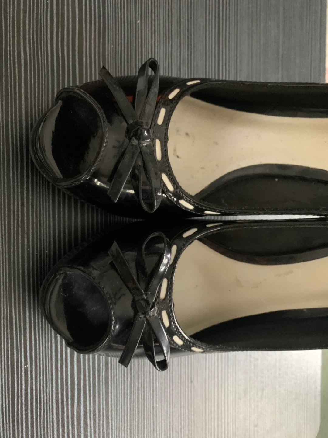 Fioni Black Patent Peep-Toe Heels - Size 6 - photo 2
