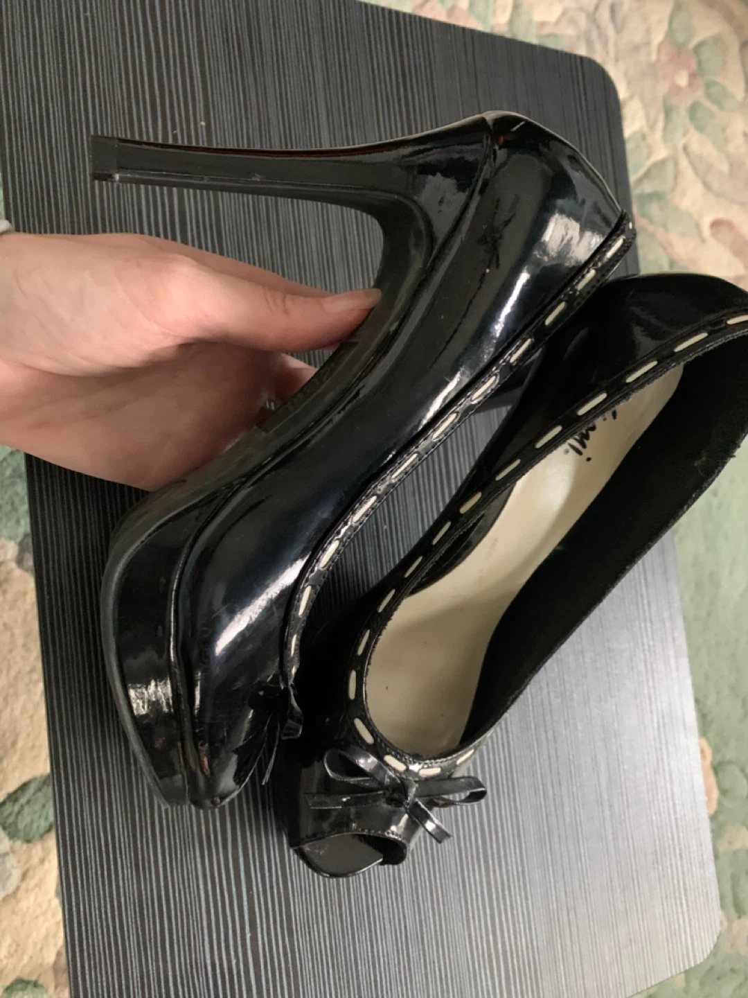 Fioni Black Patent Peep-Toe Heels - Size 6 - photo 3