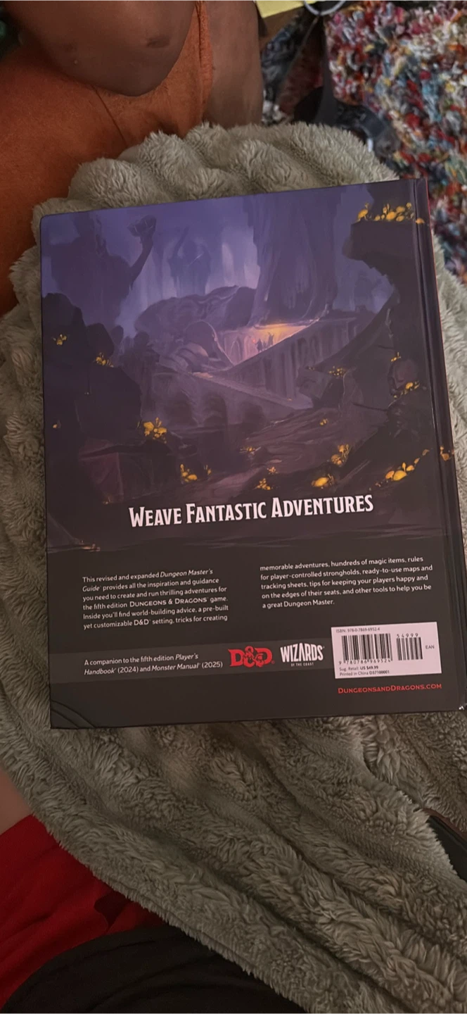 Dungeons & Dragons Dungeon Master's Guide 5th Edition - photo 2