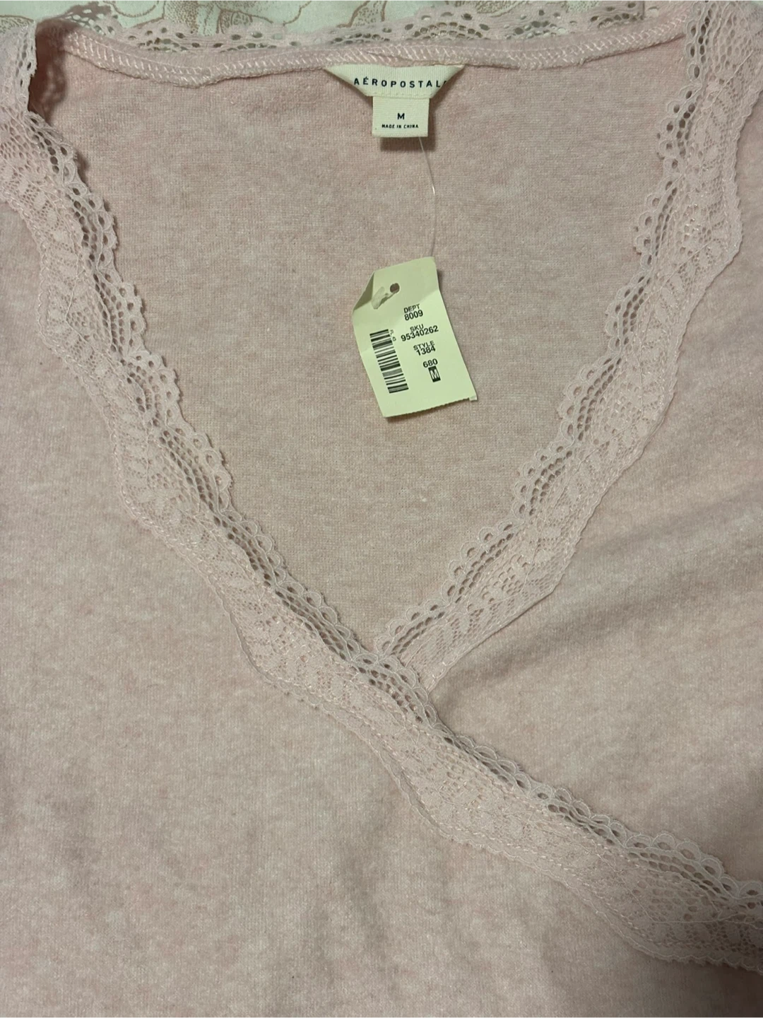 Aeropostale Pink Lace Trimmed V-Neck Long Sleeve Top - Size M - photo 4