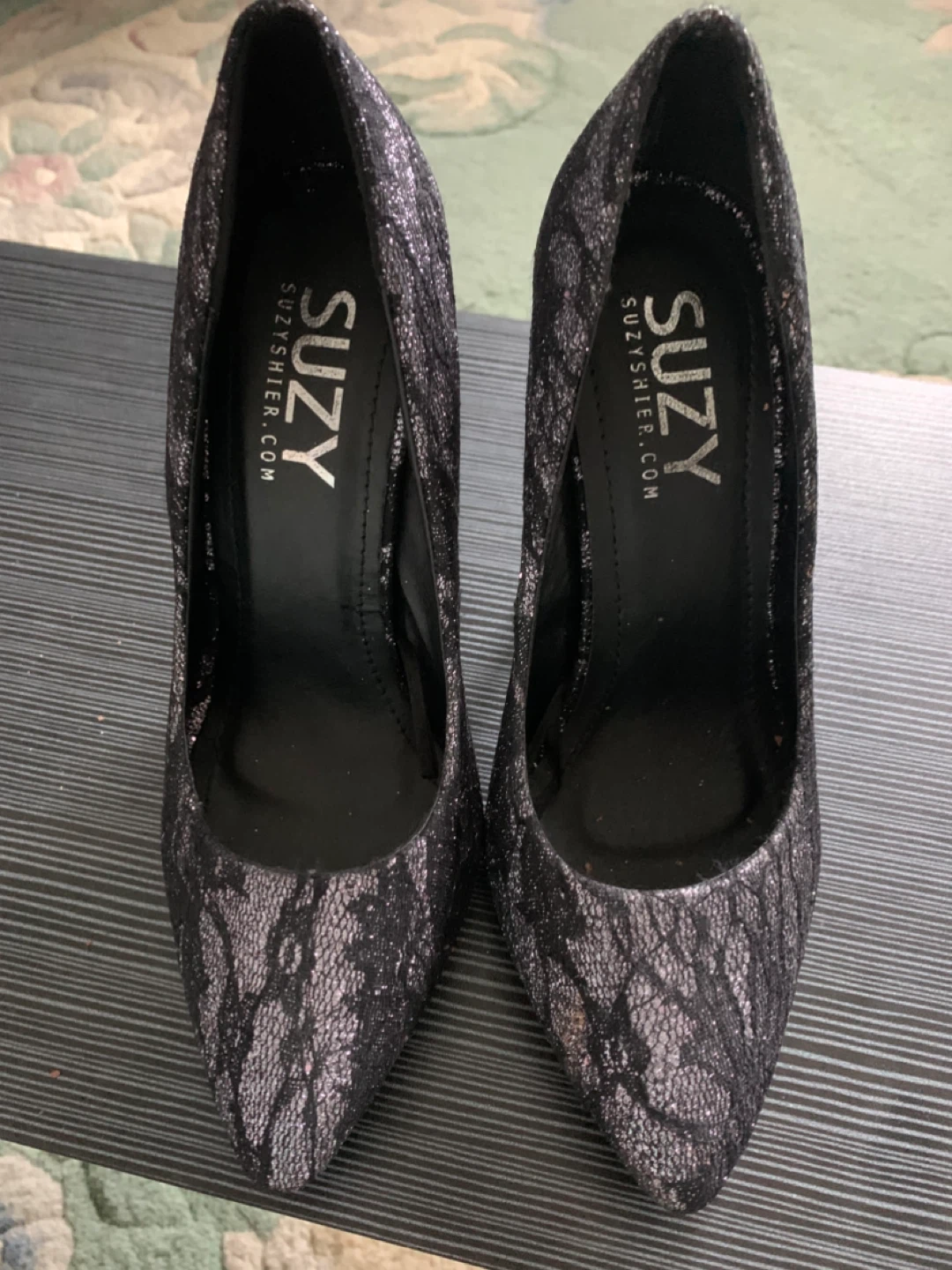 SUZY Women's Black Sparkly Lace Heels size 6 - photo 2