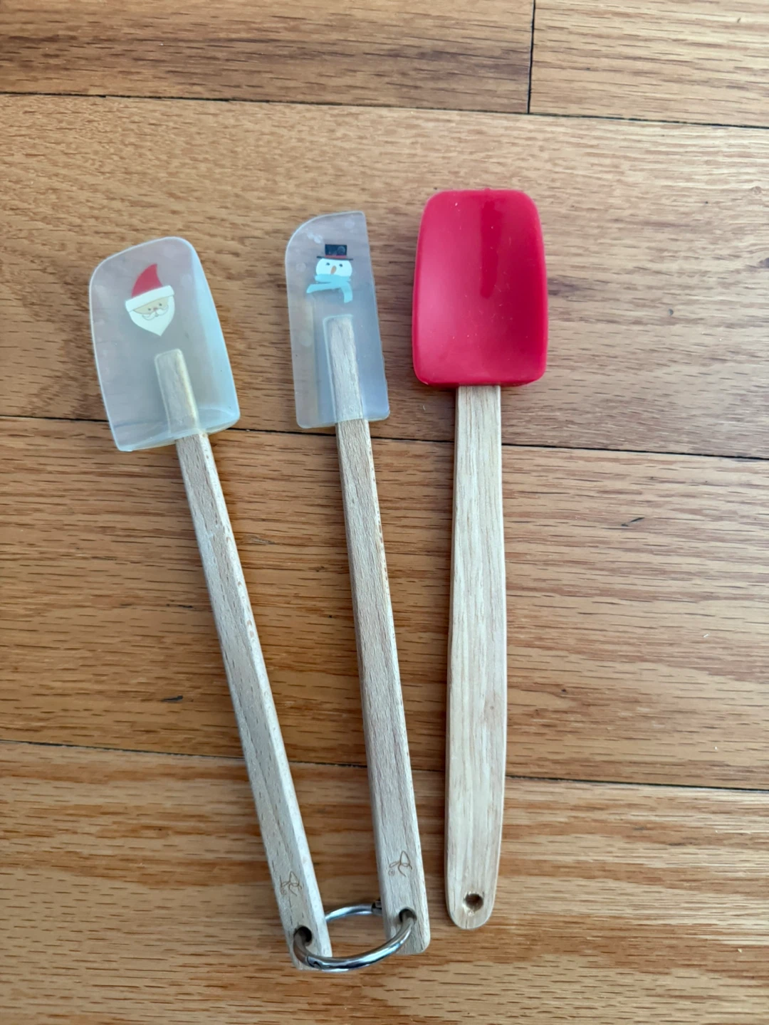 Set of 3 Spatulas with Holiday Designs