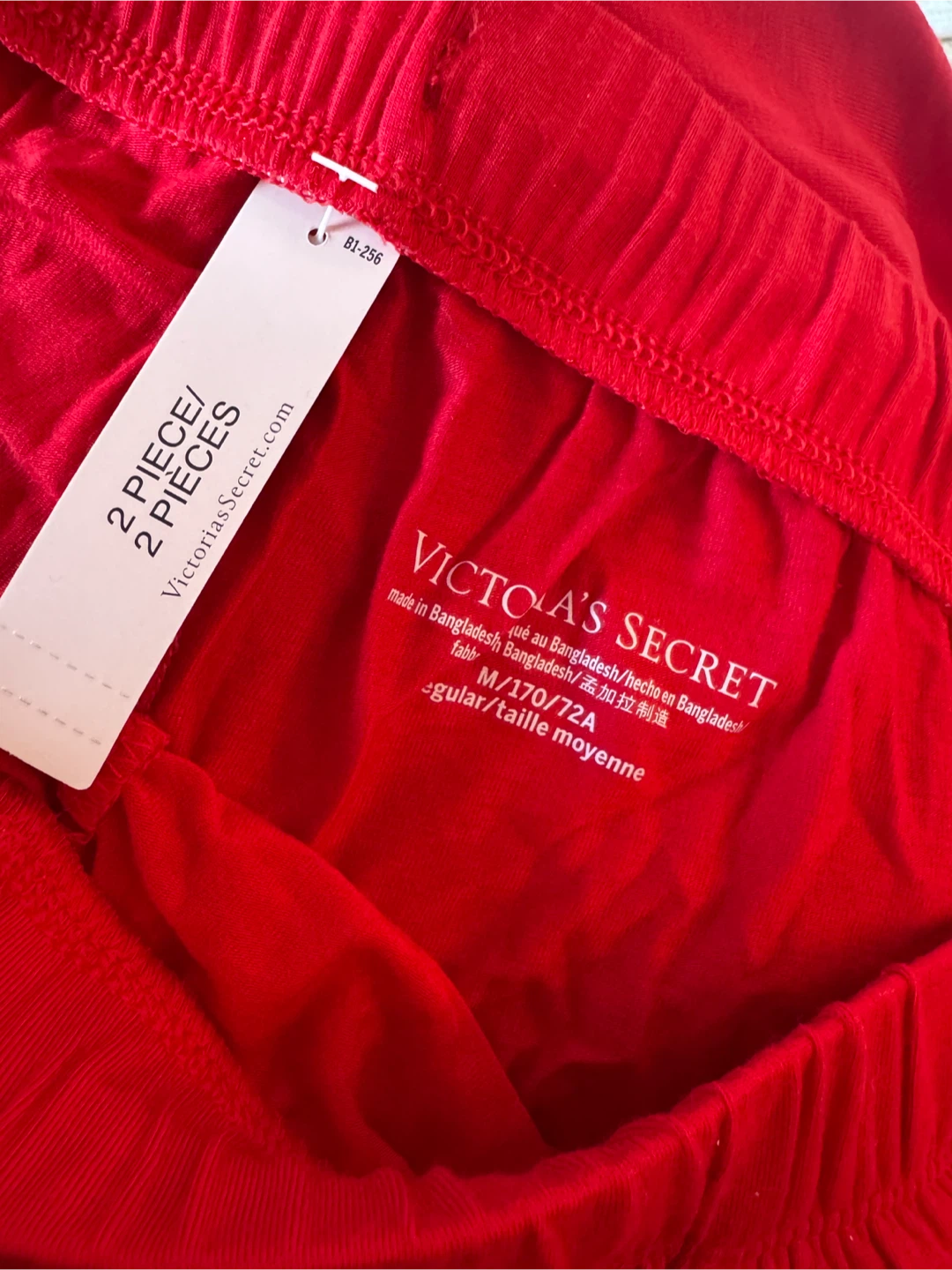 Victoria's Secret Red Pajama Set Size M - photo 2