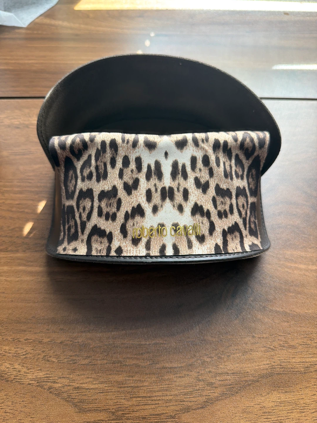 Roberto Cavalli Leopard Print Sunglasses Case - photo 2