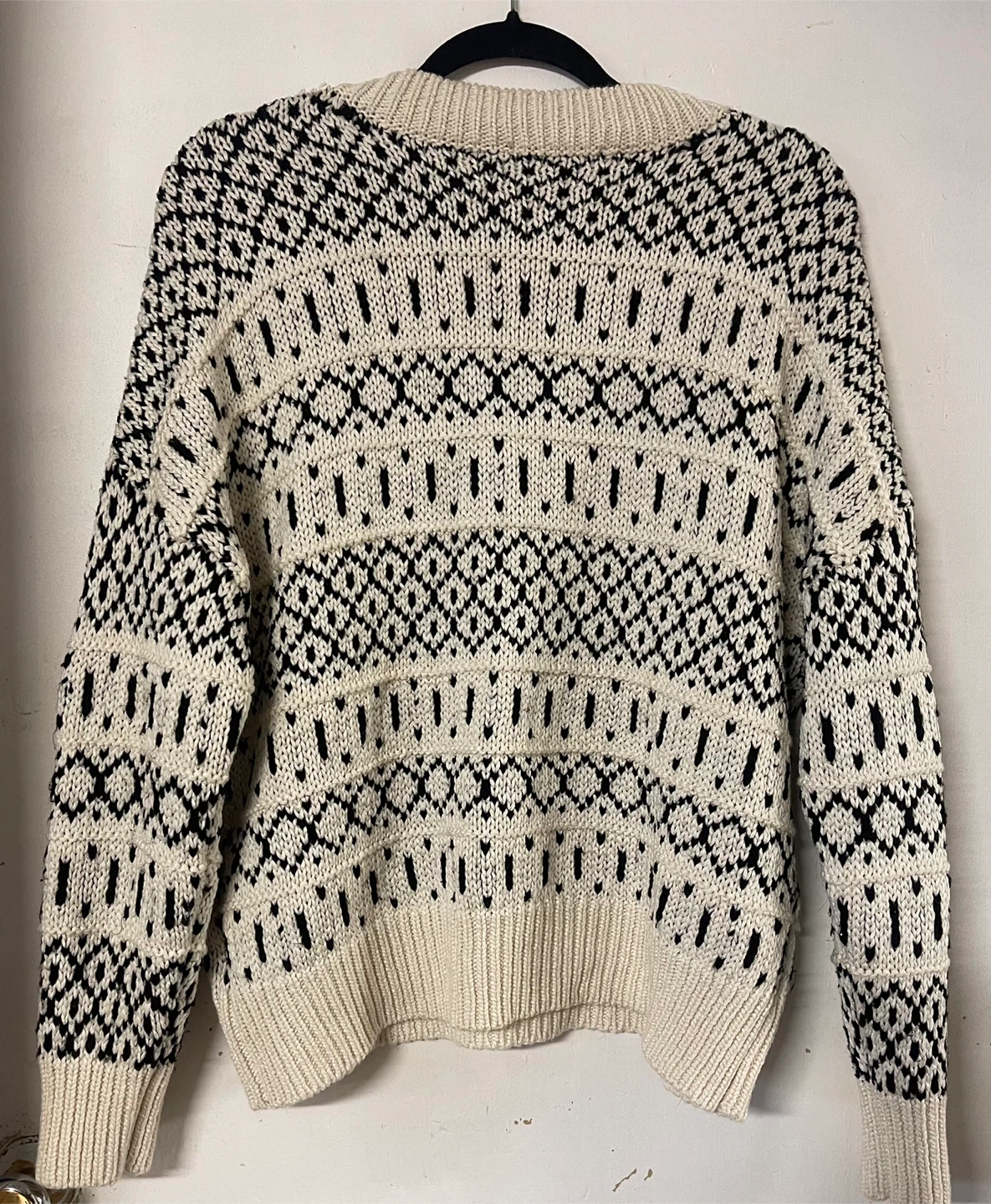 Devoted Women's Fair Isle V-Neck Sweater - Size Medium - photo 2