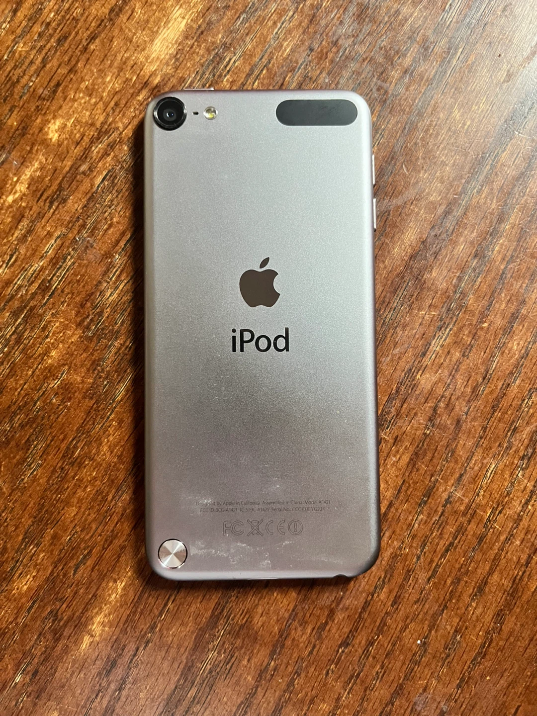 Apple iPod Touch 5th gen 16gb (Silver) - photo 2