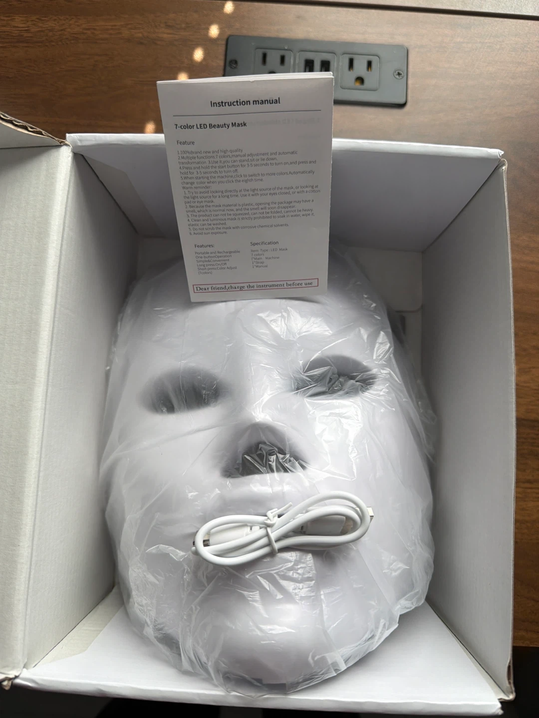 7-color LED Beauty Mask with Charging Cable - photo 2
