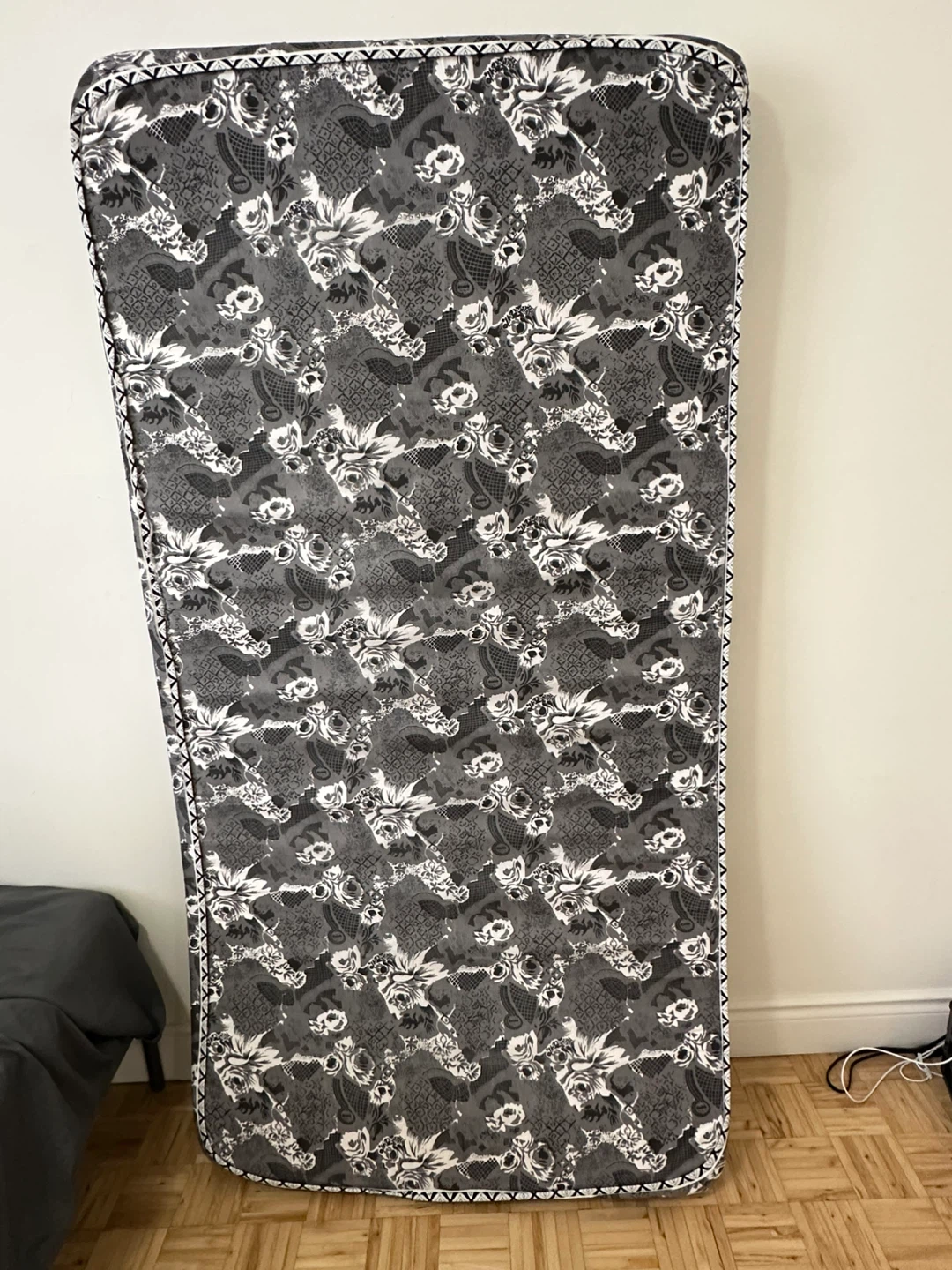 Single Mattress - photo 2