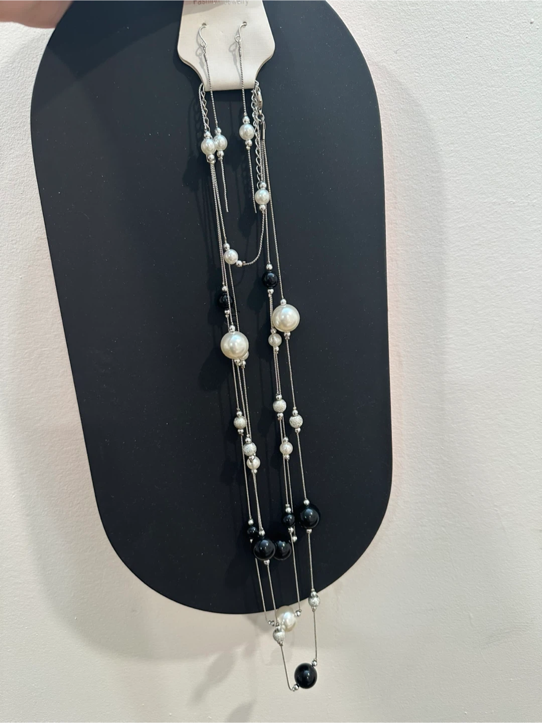 Elegant 3-Layer Necklace Set + Earrings & Bracelet - photo 2