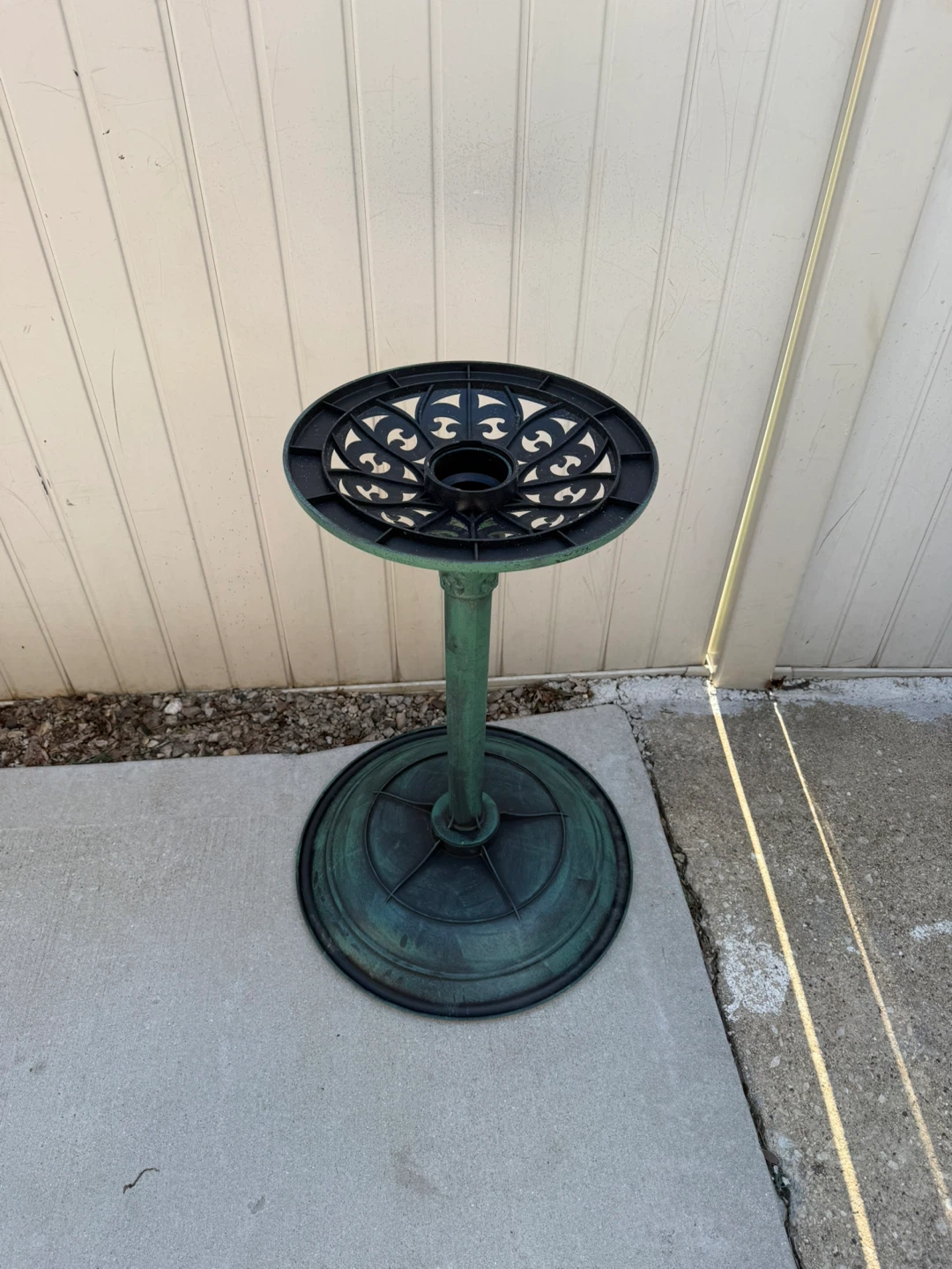 Green plastic Bird Bath - photo 5