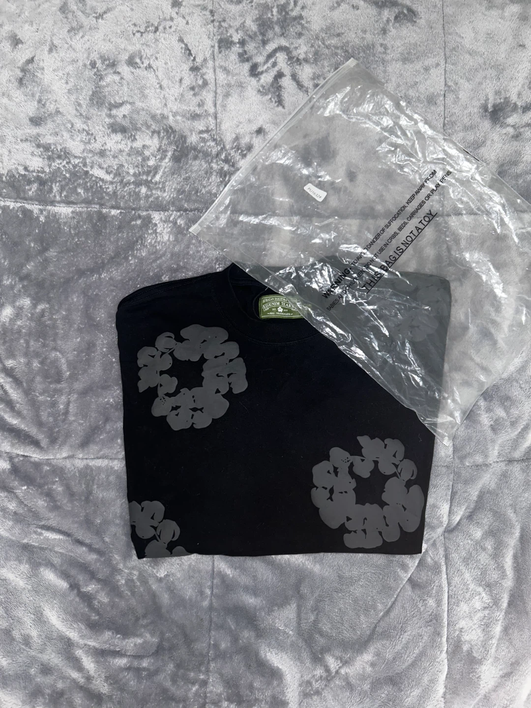 Denim Tears Black T-Shirt - Size M - photo 2