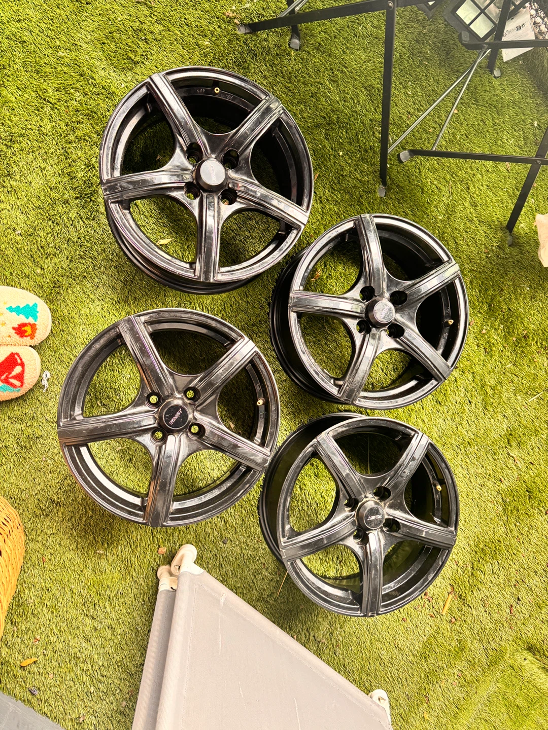 For Sale: 15" Fast Wheels (Set of 4) - photo 2