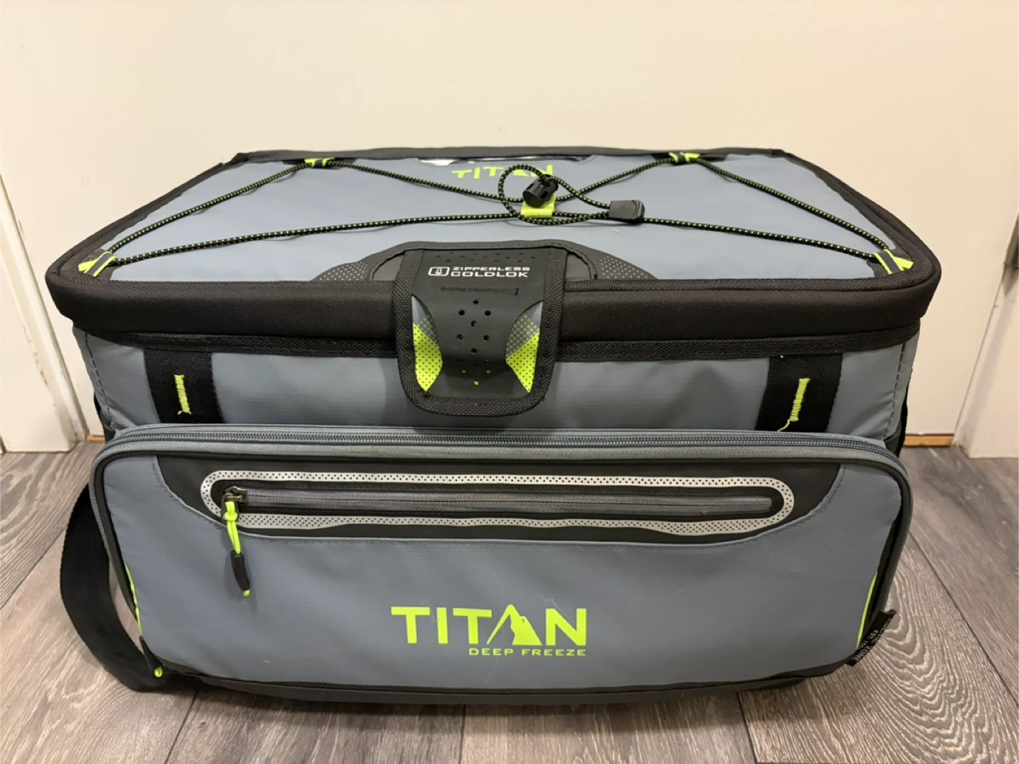 Titan Deep Freeze Zipperless Cooler Bag
