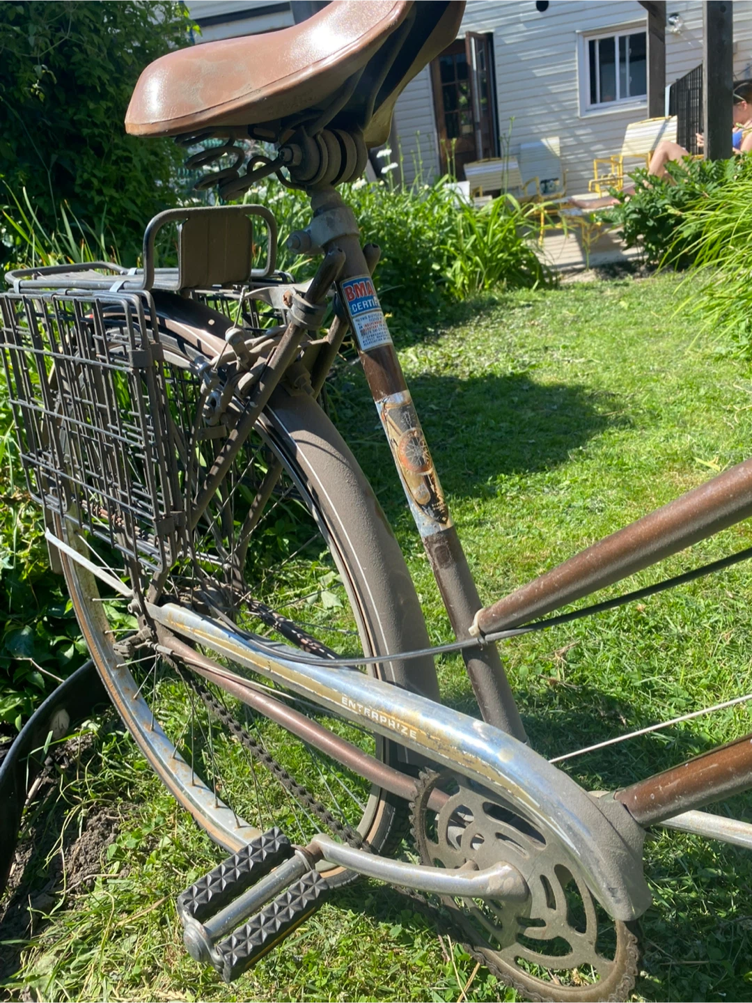 Vintage His and Hers Bicycle’s - photo 3
