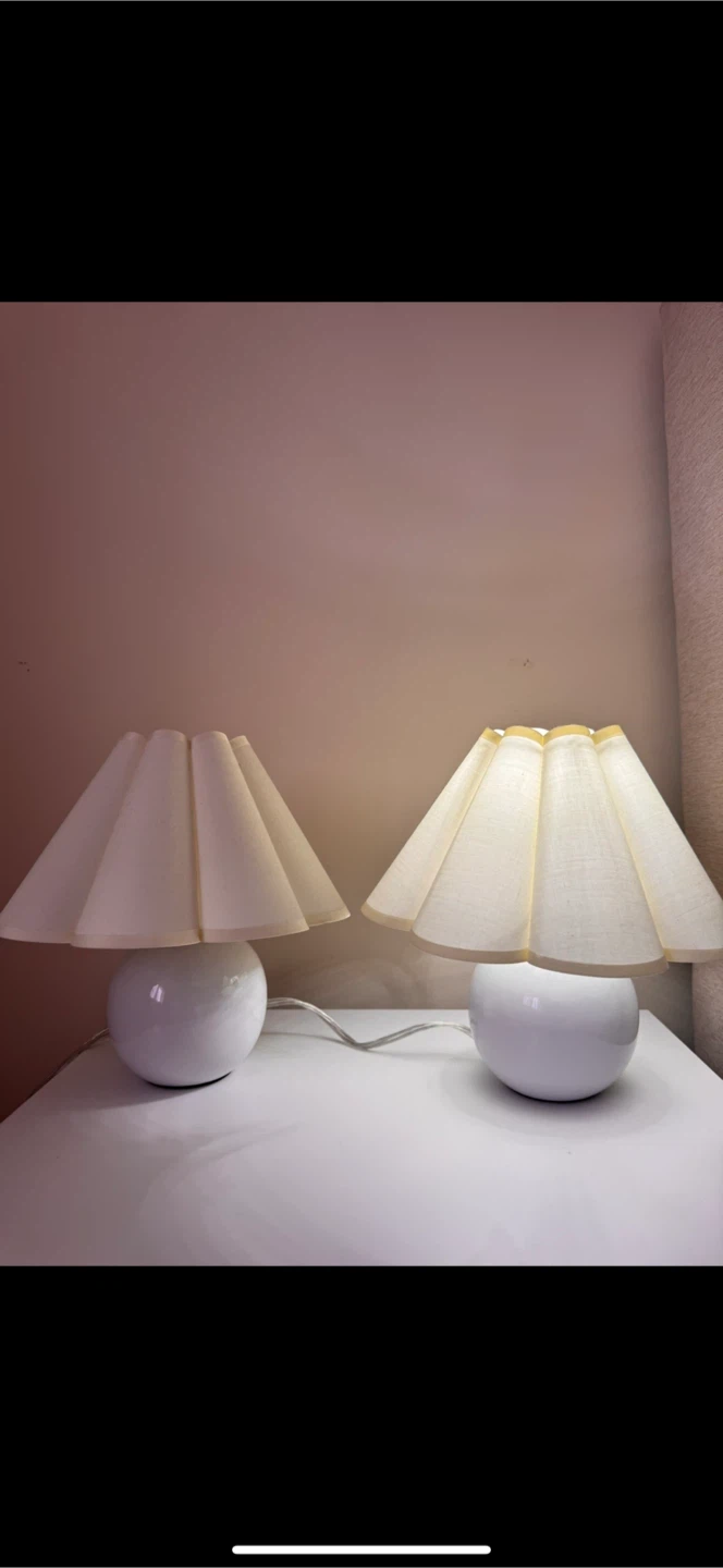 Pair of creamy lamps - photo 3