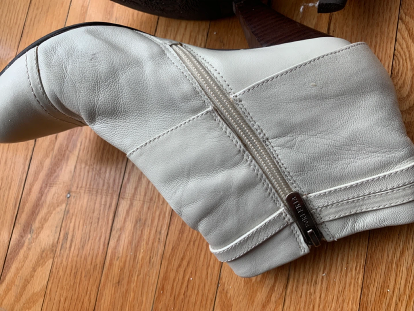 White Leather Ankle Boots 🥕 - photo 2