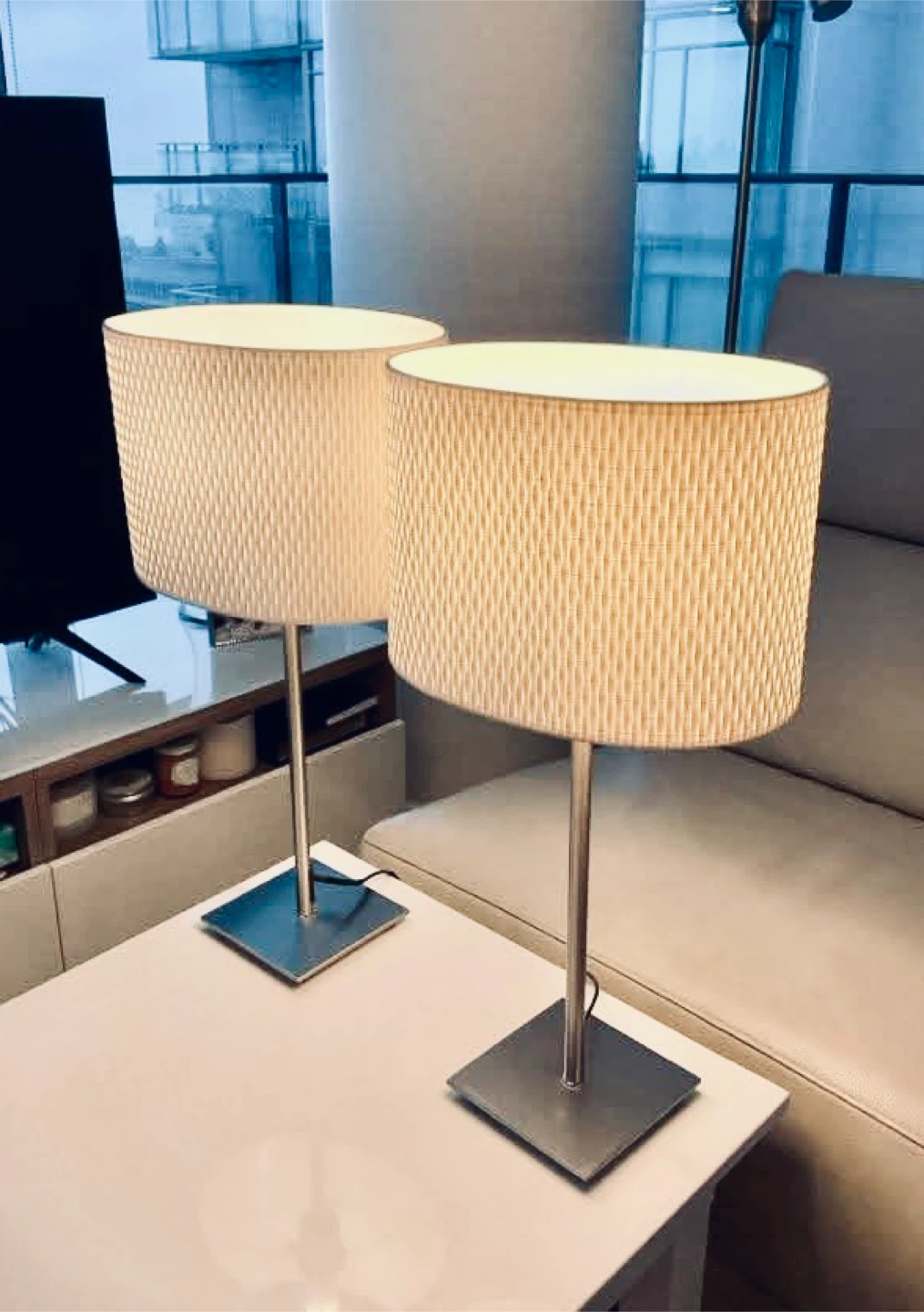 Pair of Modern Table Lamps - photo 2