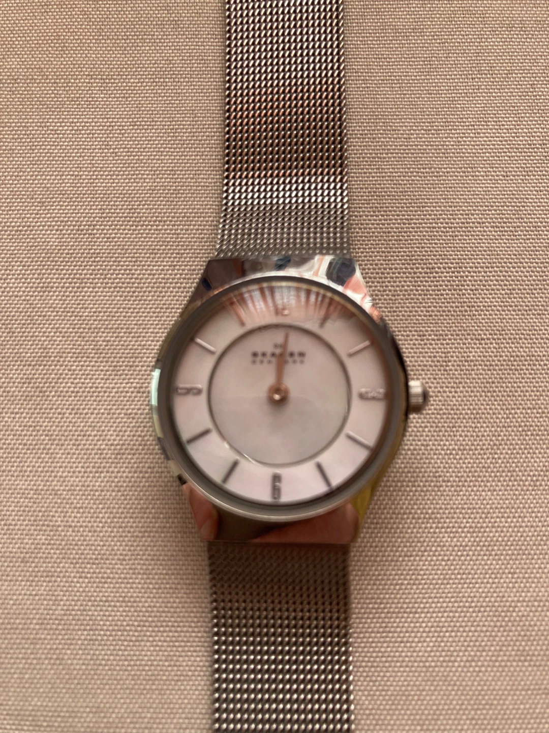 Skagen Watch w/ Mother of Pearl Face - photo 2