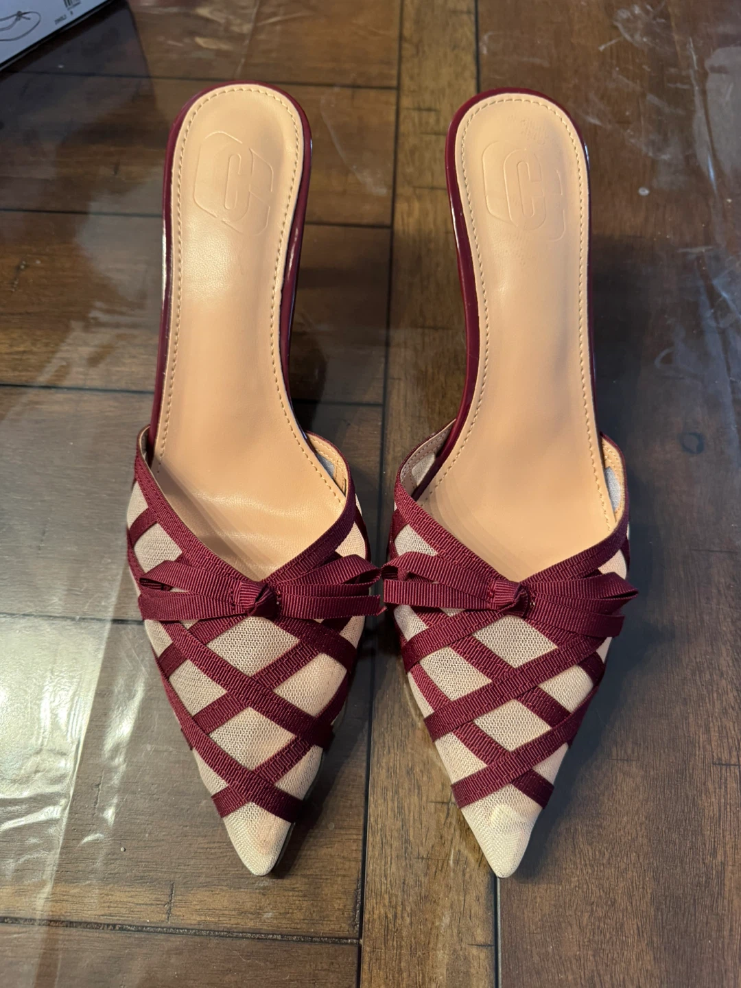 3 pairs kitten heel dress shoes size 9 - photo 3