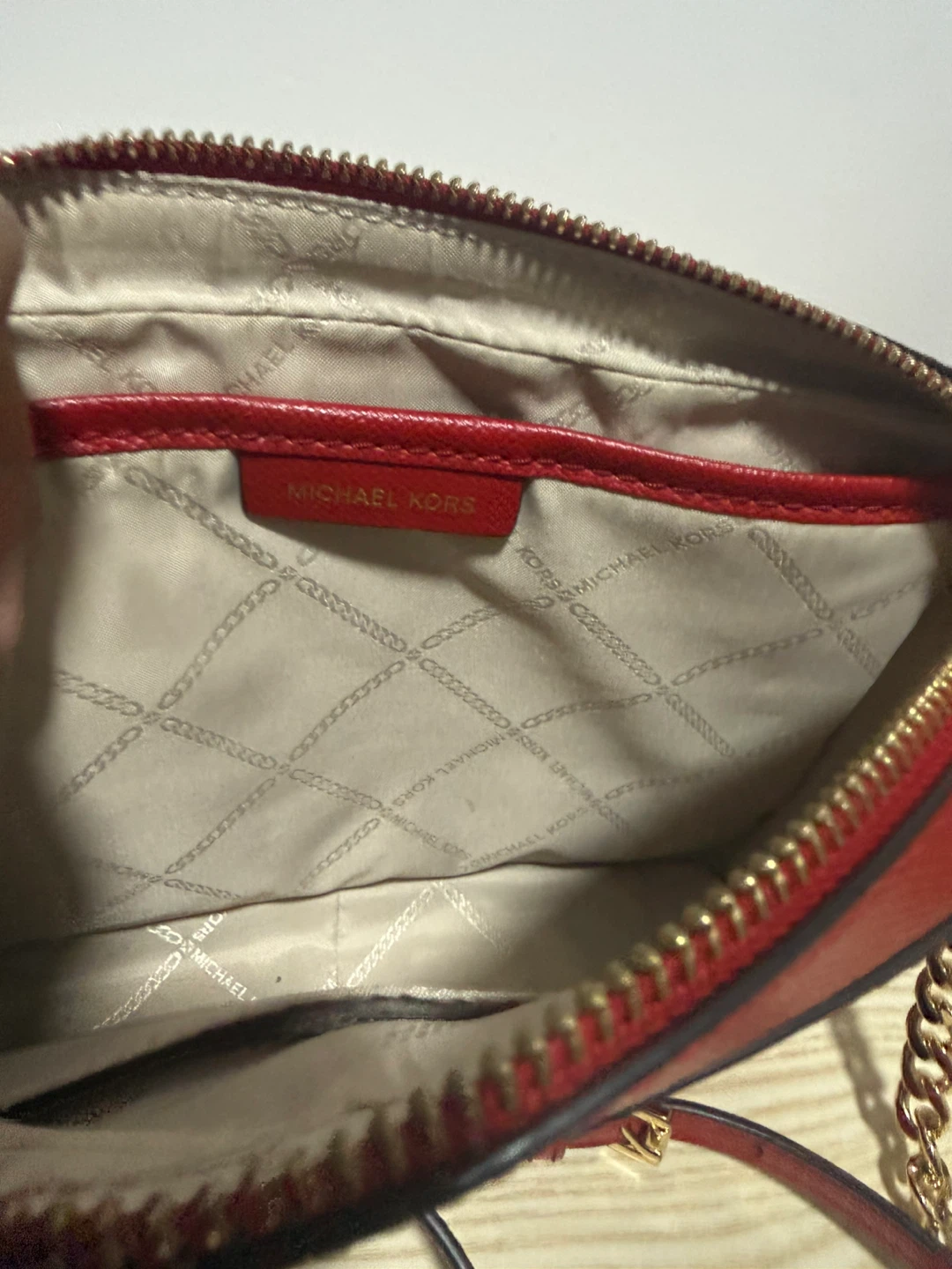 MICHAEL KORS Red Leather Camera Bag - photo 4