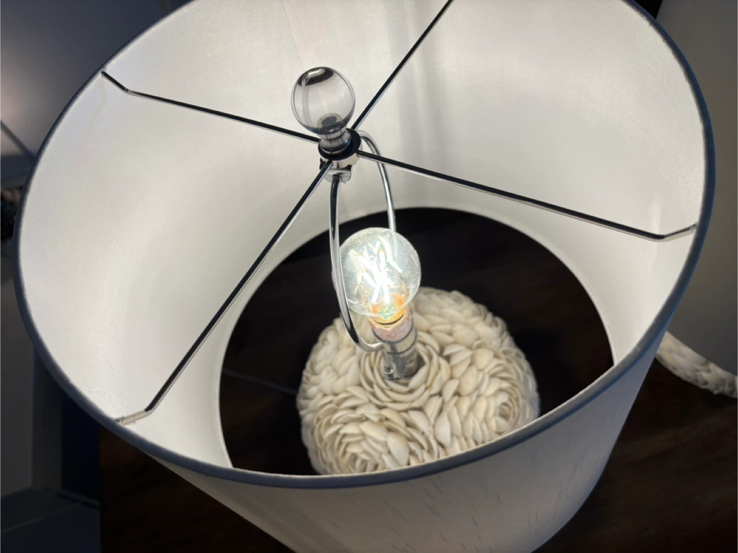 Pair of Decorative Real Shell Lamps 60$ each or 110$ for the set - photo 3