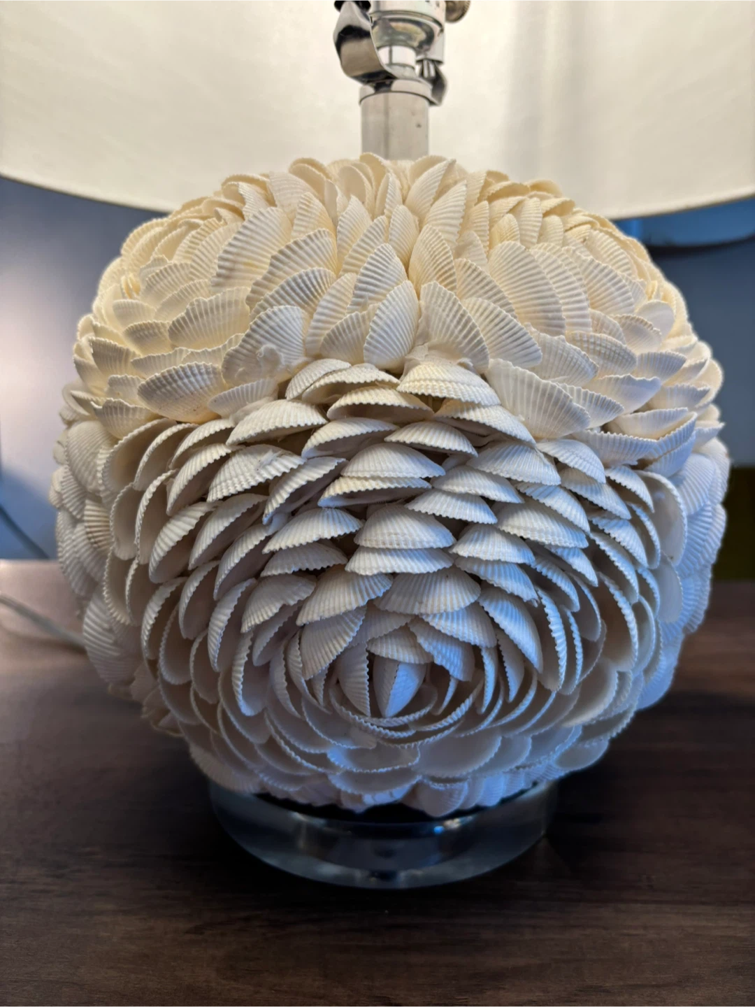 Pair of Decorative Real Shell Lamps 60$ each or 110$ for the set - photo 2