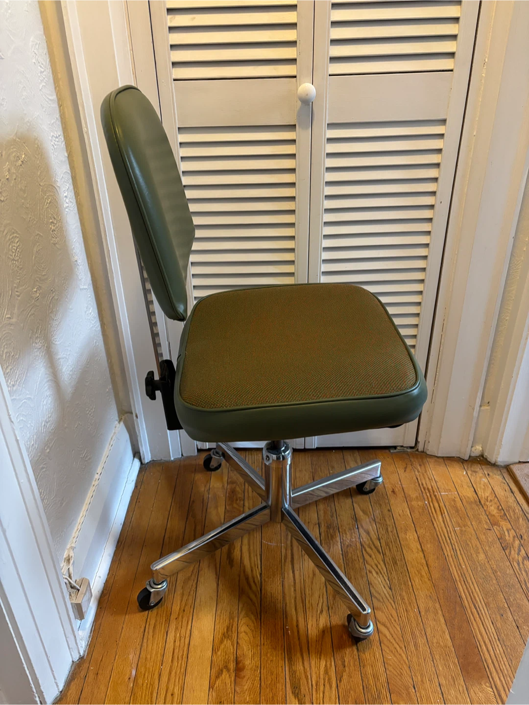 Vintage Office Chair - photo 2