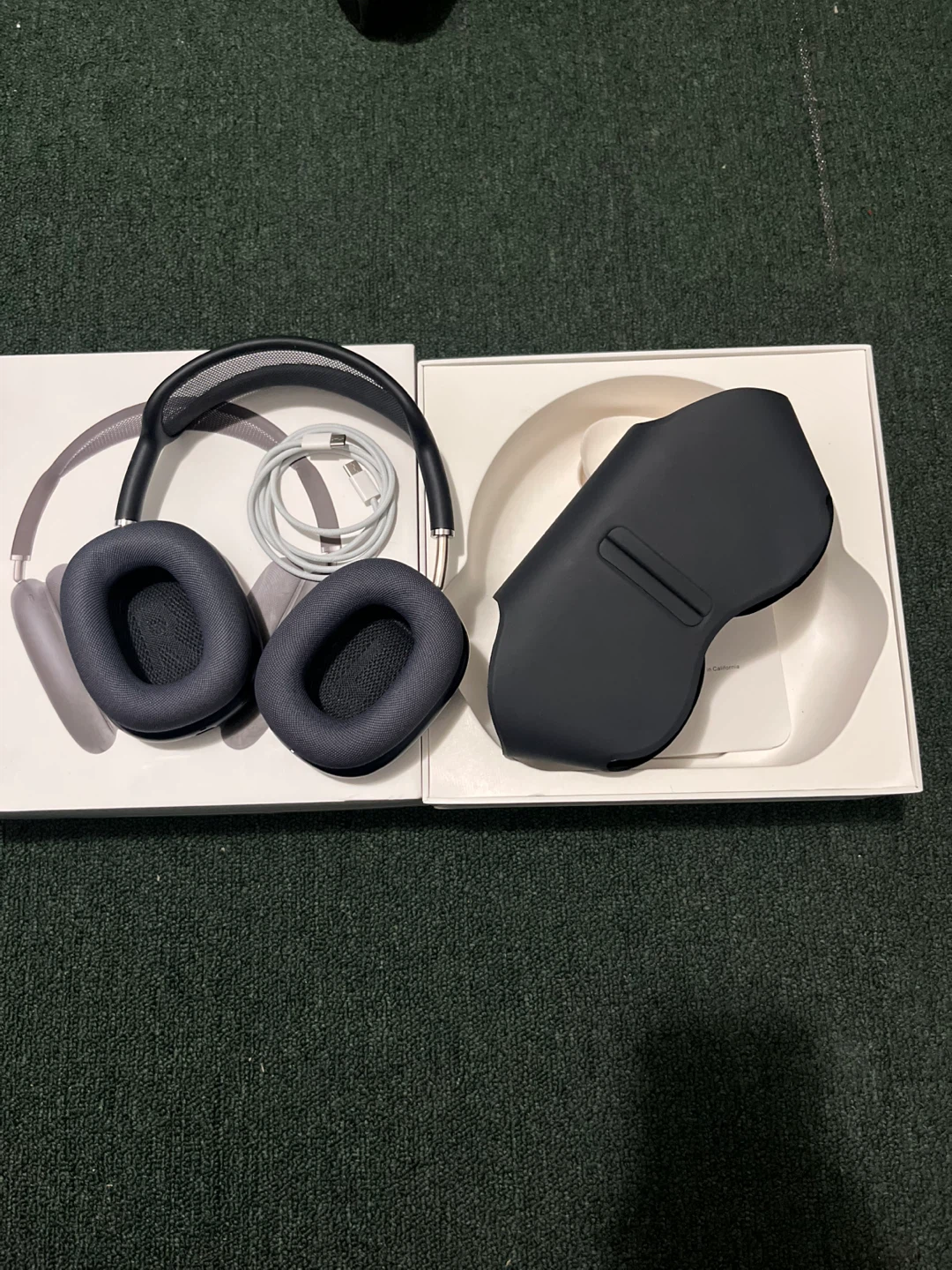 Apple AirPods Max Headphones - Space Gray - photo 3