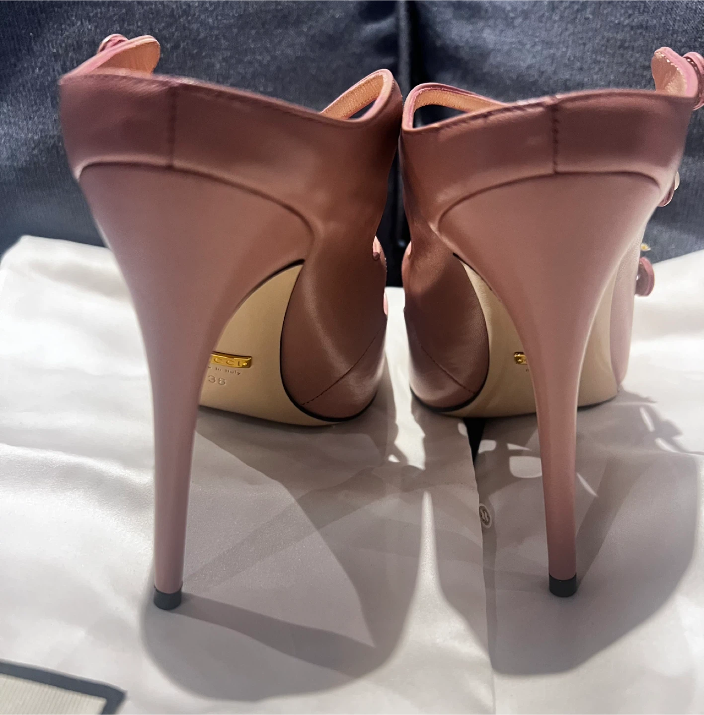 Gucci Pink Leather Cage Heels - photo 4