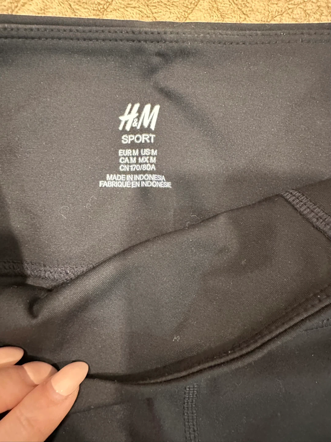 H&M Sport Black Bike Shorts and Sports Bra Set - Size M - photo 2
