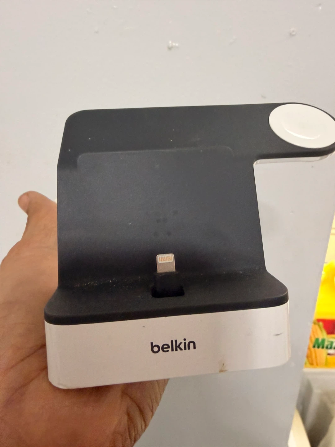 Belkin PowerHouse Charge Dock for Apple Watch + iPhone - photo 4